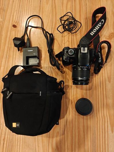 Canon EOS 1100D DSLR with 18-55mm Lens and Bag Excellent Condition
