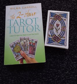 The 2 Hour Tarot Tutor and Deck of Tarot Cards