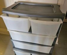 bathroom chest of drawers / storage
