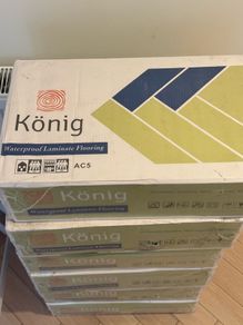 laminate wood- 6 boxes - light oak colour