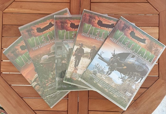 War themed DVDs (1)