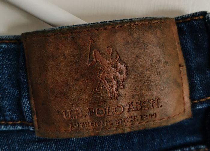 U S Polo Assn jeans 32 waist 31 leg slim fit regular with elasticated waist in very good condition with no issues FREE STANDARD POSTAGE INCLUDED