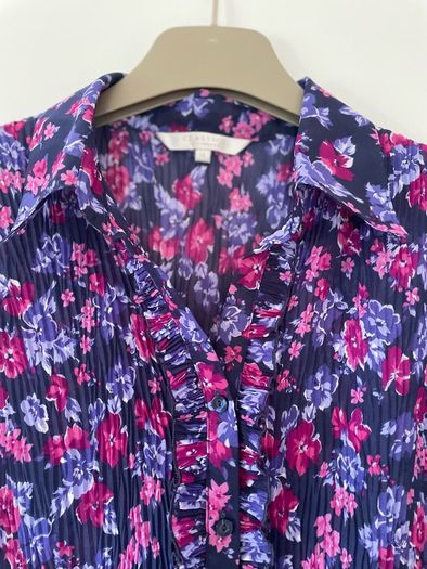 Debenhams blouse size 16 New without tags