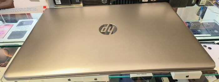 17.3 inch HP 470 G7 NoteBook, Intel i5-10210U 10th Gen, 16GB RAM 500GB SSD Windows 11 Pro Laptop (UHD Graphics Radeon 530)