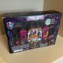 monster high party lounge Image 8