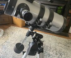 Newtonian telescope