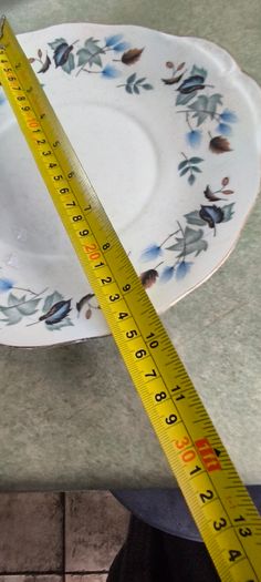 3 DIFFERENT PLATES - 1- Biscuit plateVintage Royal Grafton 1950s English Bone China Cake Plate 22.00 euro. 2- Biscuit plate Vintage 1960s, Colclough Linden Pattern Bone China .15.00 euro.3- Denby Halo Speckle Gray Coupe Dinner Plate 15.00 euro.