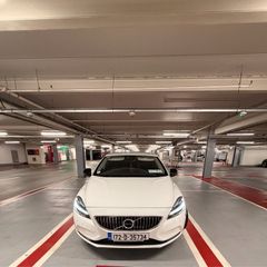 VOLVO V40  R-Design 2017 2.0, D4 Automatic
