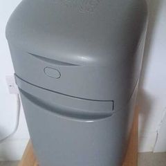 Litter Genie Easy Roll | LitterLocker cat litter bin