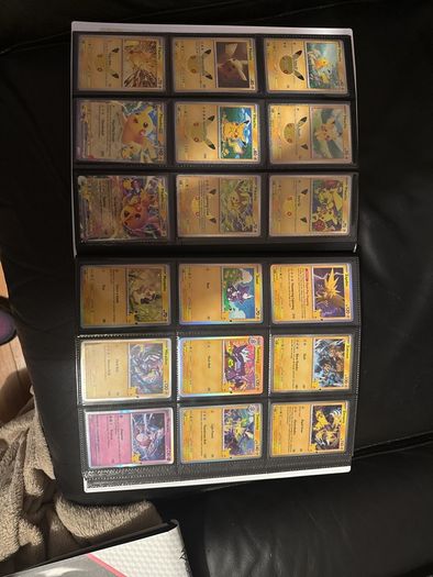30th Base set in Binder & all promos