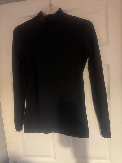 Under Armour ladies black long sleeve cold gear top size L UK12/14 EU40/42 Free post