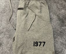 essentials shorts 1977
