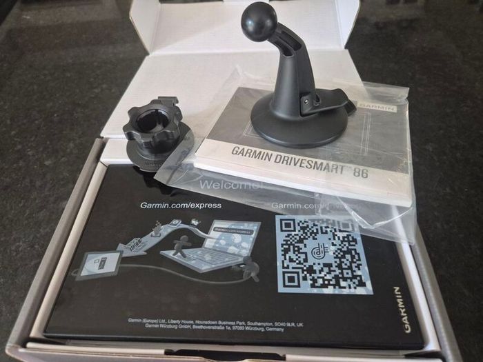 Garmin Drivesmart 86 with Alexa