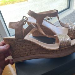 Womans Wedge