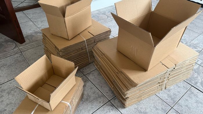 Cardboard box