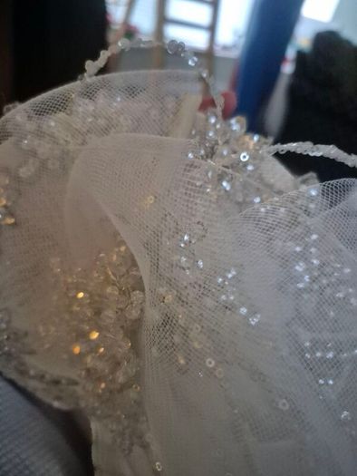 Fascinator wedding. Handmade by Fiona Rafter