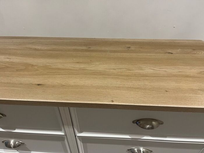 Bar stools & dressing table