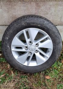 Genuine Toyota 15" alloy wheel