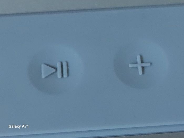 SONARTO Bluetooth Speaker, SONAR082314, in excellent condition, great Battery