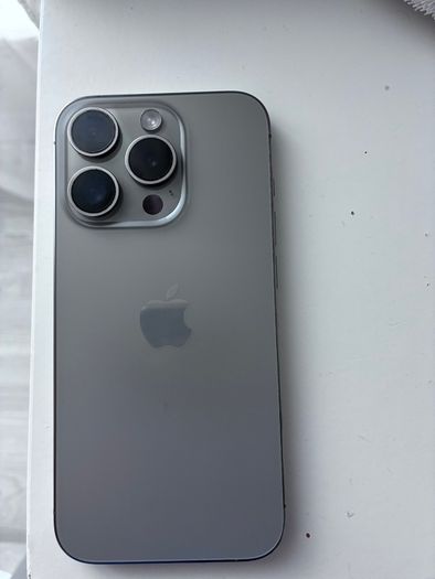 iPhone 15 Pro Black Titanium 256 GB Unlocked