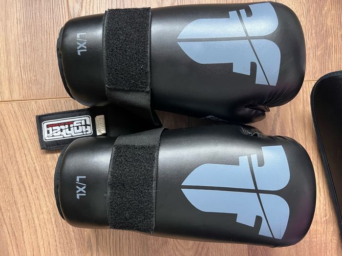 martial arts Semi contact gloves
