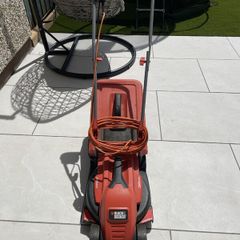 Black and Decker Electric Lawnmower