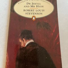 Dr Jekyll & Mr Hyde (Robert Louis Stevenson)