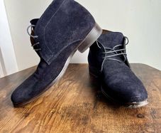 Kurt Geiger suede chukka boots uk7/eu41