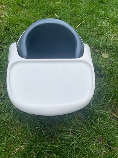 mamas and papas baby bumbo seat and tray table