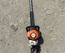 Hedge trimmer HS81R