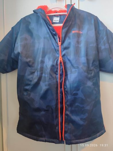Mountain Warehouse Tidal Kids Waterproof Changing Robe  Size S