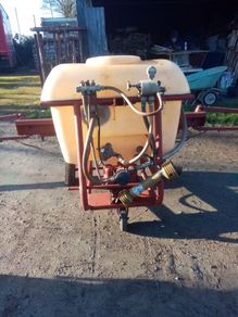 Tractor sprayer