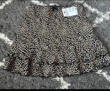girls skirt