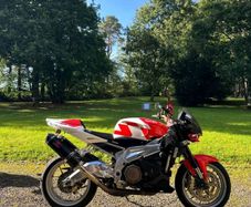 Aprillia Tuono