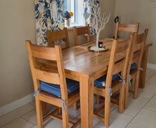 Beautiful Solid Oak Dining Set, Perfect for Family Dinners & Entertaining!