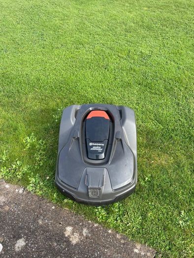 Husqvarna 450X Robot mower