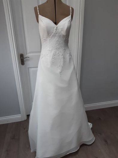 wedding dress