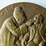 Dentists bronze medal 1950 | 125 grams  | Dentistry Vintage Stomatology Image 2