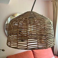 Floor lamp