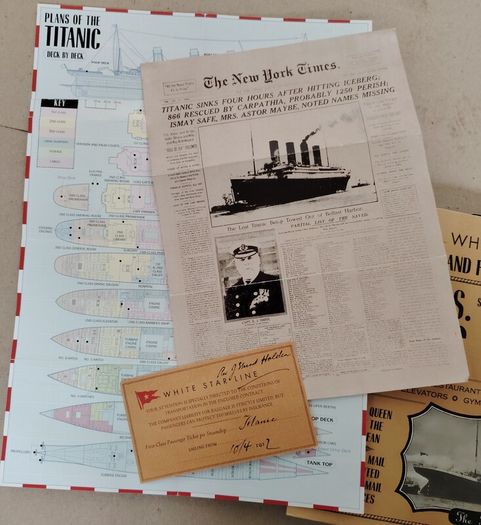 Titanic 3D Model Book (2007 First Edition)