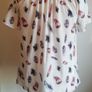 Ladies Beautiful Top Blouse with Pattern Of Feathers Size XL Image 6