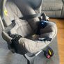 Doona car seat and base Image 2