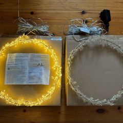 Christmas Light Up Wreaths