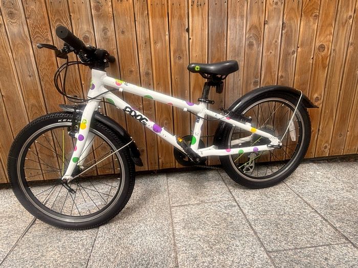 Frog 52 kids bike