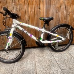 Frog 52 kids bike