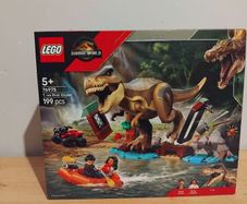 lego 76975 T. rex River Escape