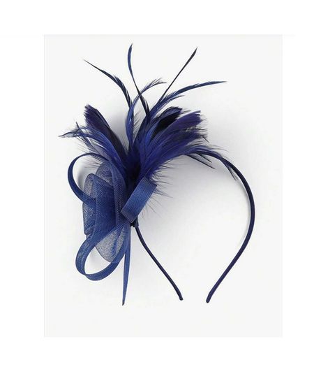 BNWT Beautiful Dress size 18 + matching hair accessories available