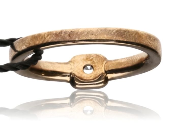 Brand new Glamira 9k rose gold ring with box