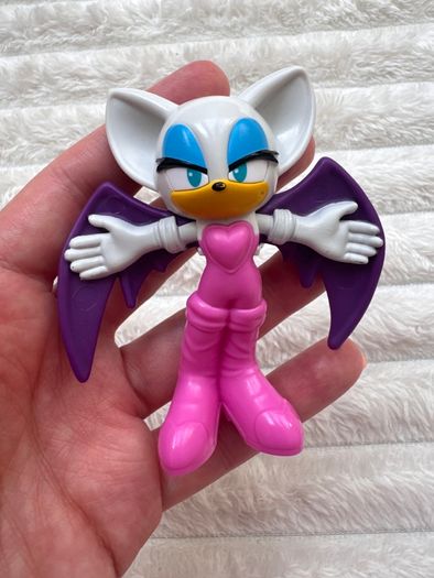 Burger King 2025 Sonic The Hedgehog Shadow approx. 7.5 cm. Used Please see photos