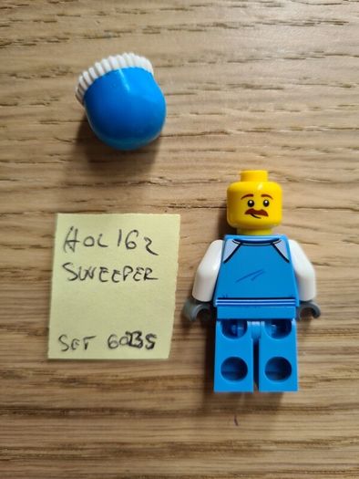 lego hol162 sweeper, set 60235